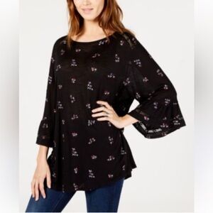 Lucky Brand black embroidered ruffle sleeve top blouse 1X